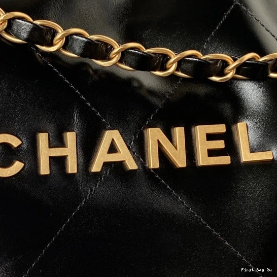 First Bag Ru CHANEL -30×45×8cm 22 HANDBAG 0822